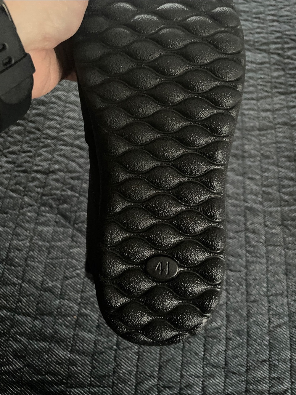 BJ Women's Black QuiltedRain/Winter Ankle Boots with Zipper - Picture 8 of 9